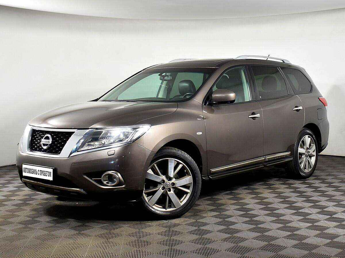 Патфайндер владивостоке. Nissan Pathfinder 2014. Ниссан Патфайндер 4. Ниссан Патфайндер 2014. Ниссан Pathfinder 2014.